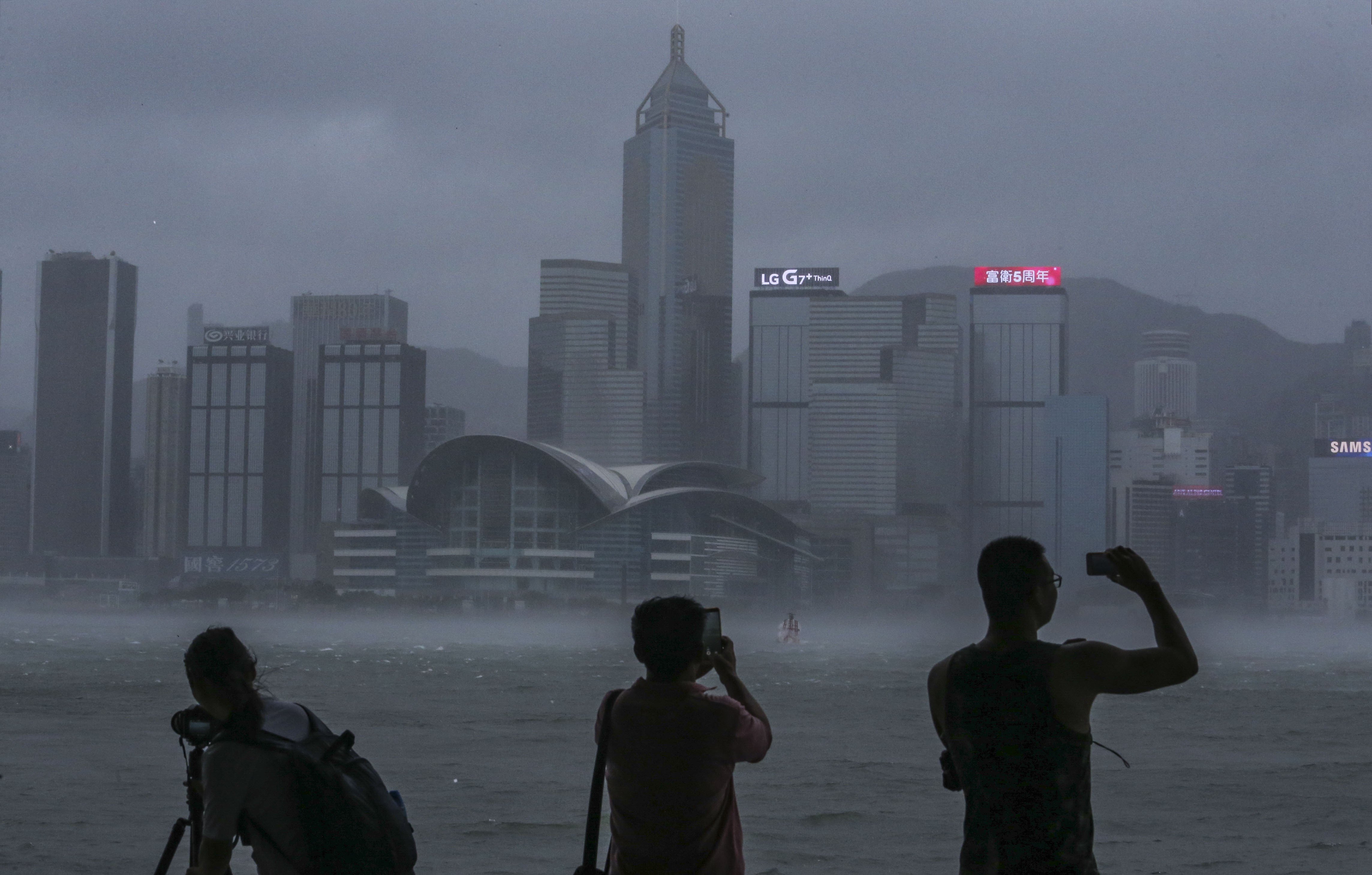 Hong Kong is not unprepared for extreme weather and rising sea levels, but  Typhoon Mangkhut shows defence can be stepped up | South China Morning Post
