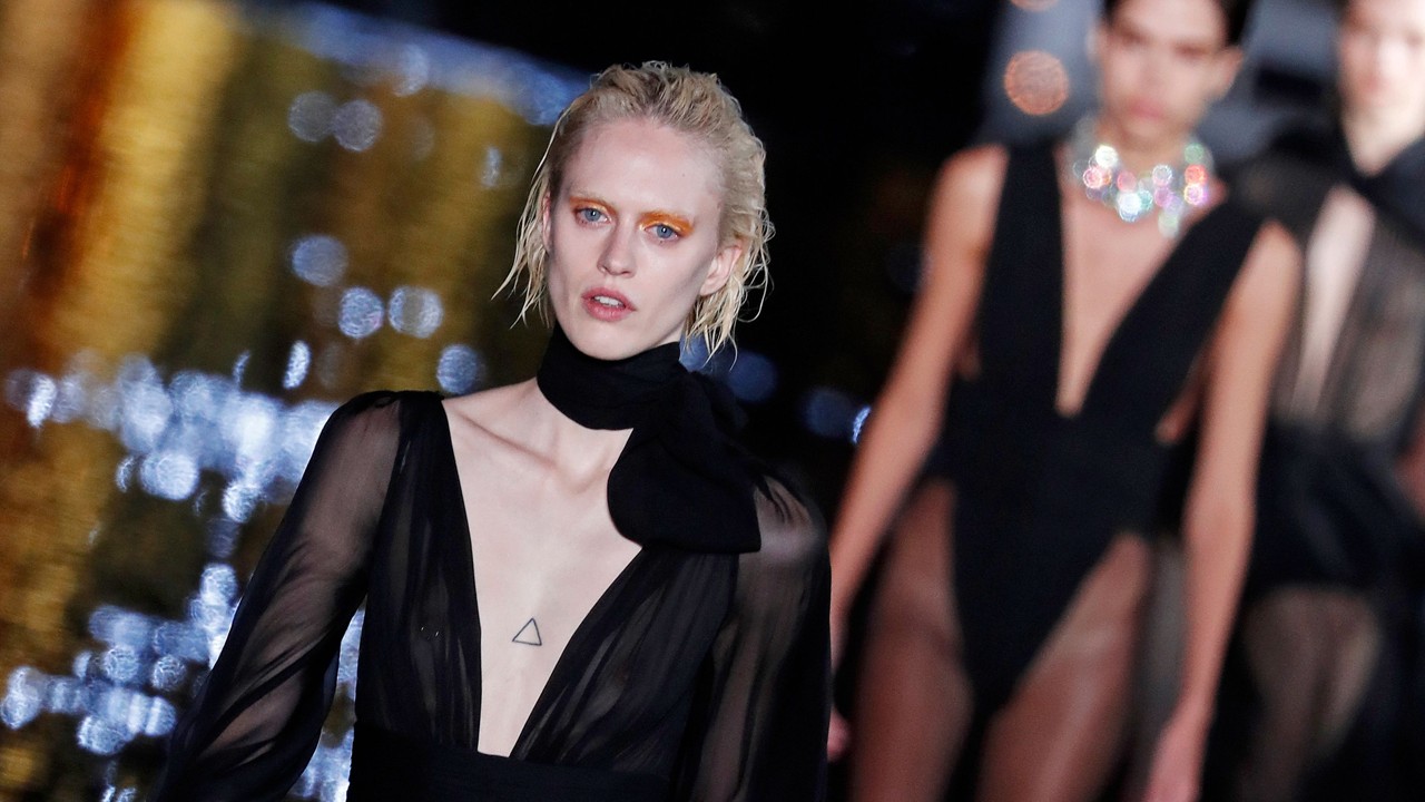 Saint Laurent makes a splash at Paris Fashion Week | South China