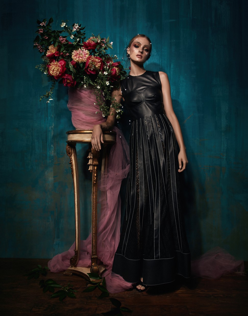 Autumn elegance: in fashion, romance reigns supreme this season