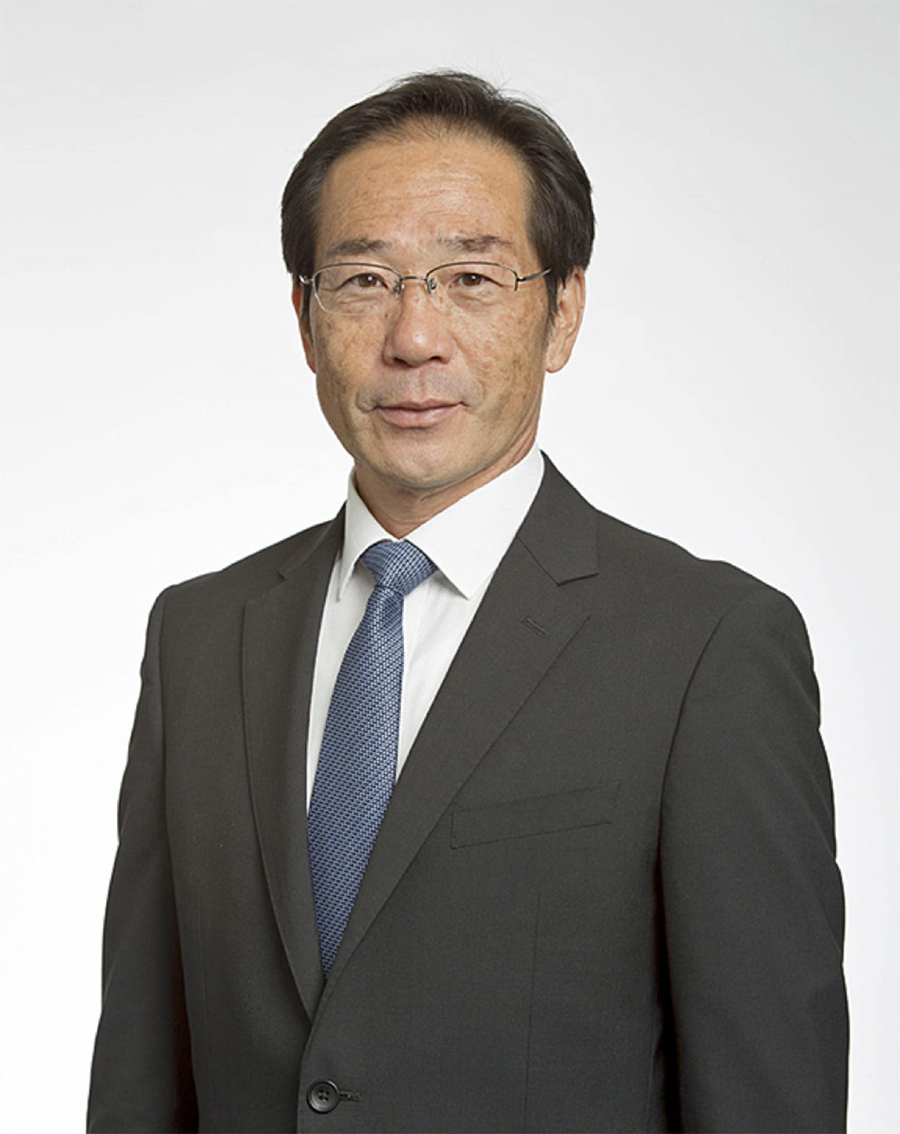 Kazushi Abe, president