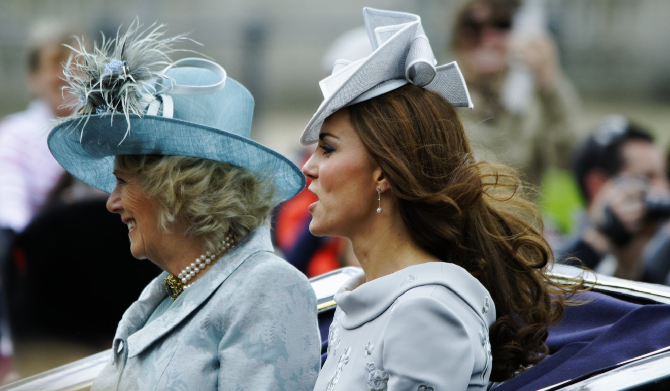 The History of Fascinators and Why People Wear Them to Royal