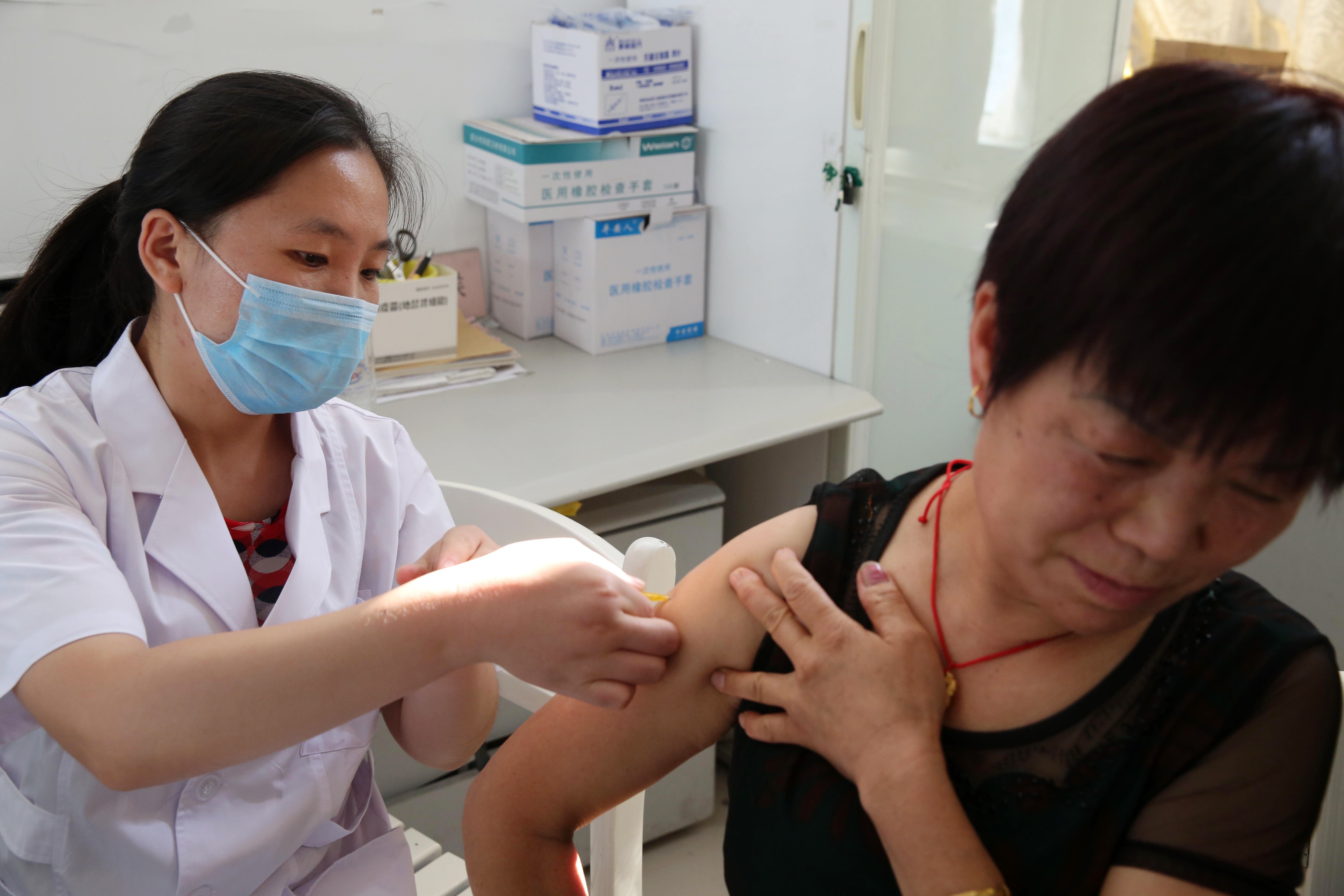 China’s second-largest vaccine producer has been told it must set up a compensation fund for potential victims of its dubious vaccines. Photo: AFP