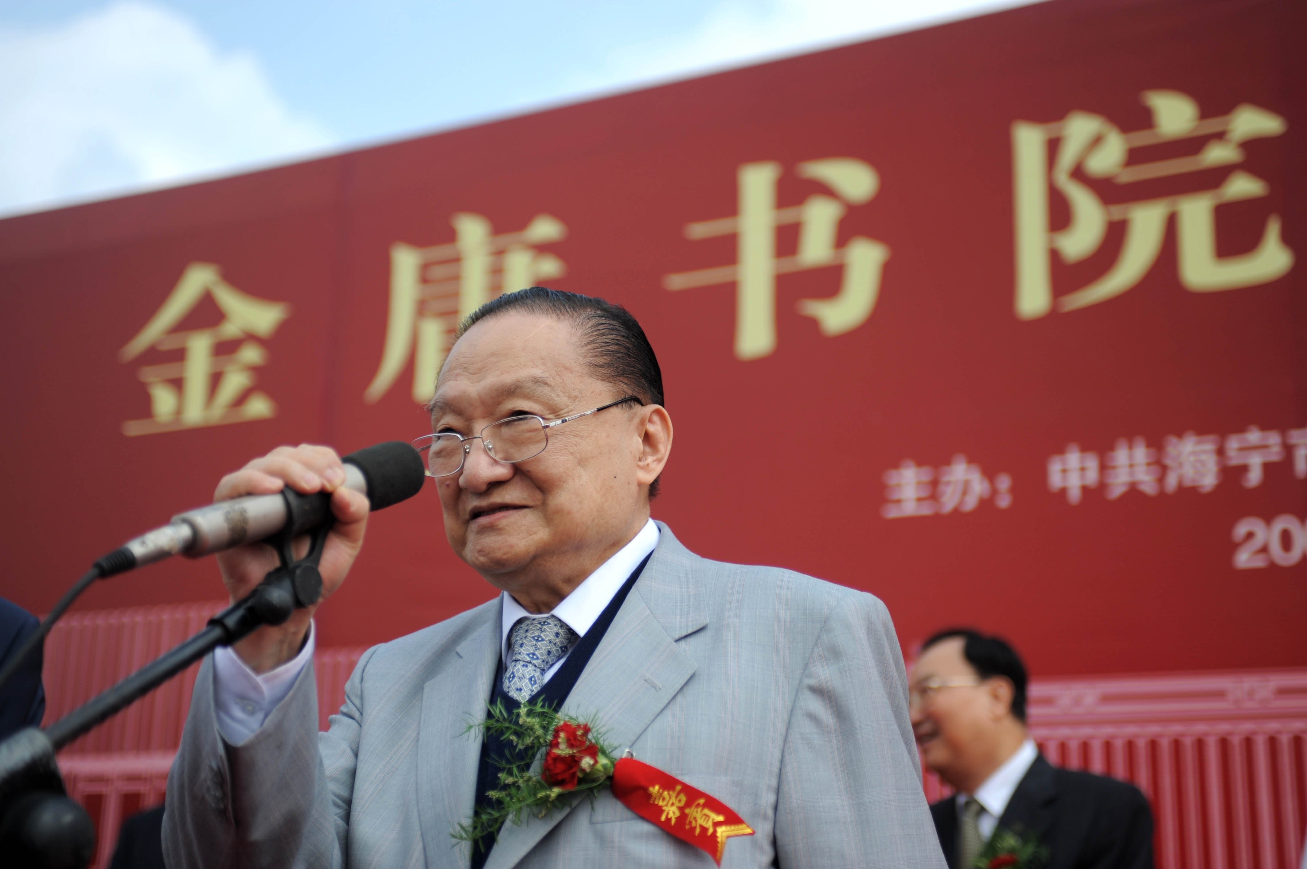 Tributes pour in for Chinese literary giant Louis Cha 'Jin Yong