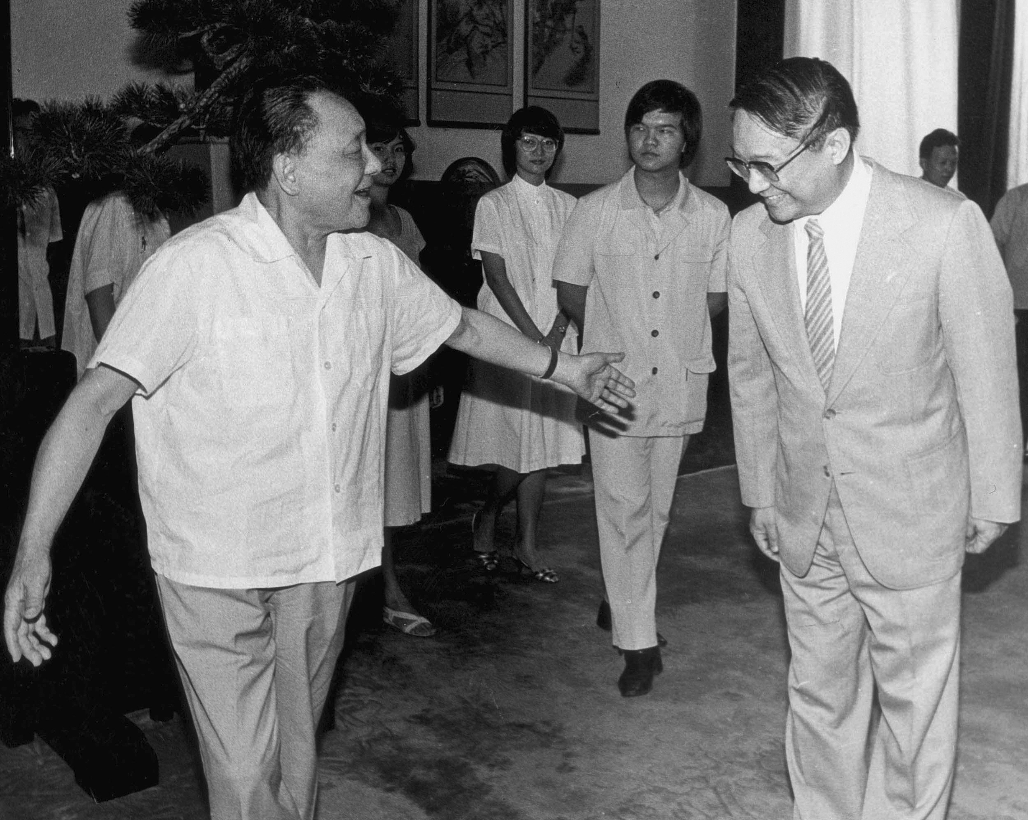 Louis Cha 'Jin Yong': From masses to bosses, his sway over China