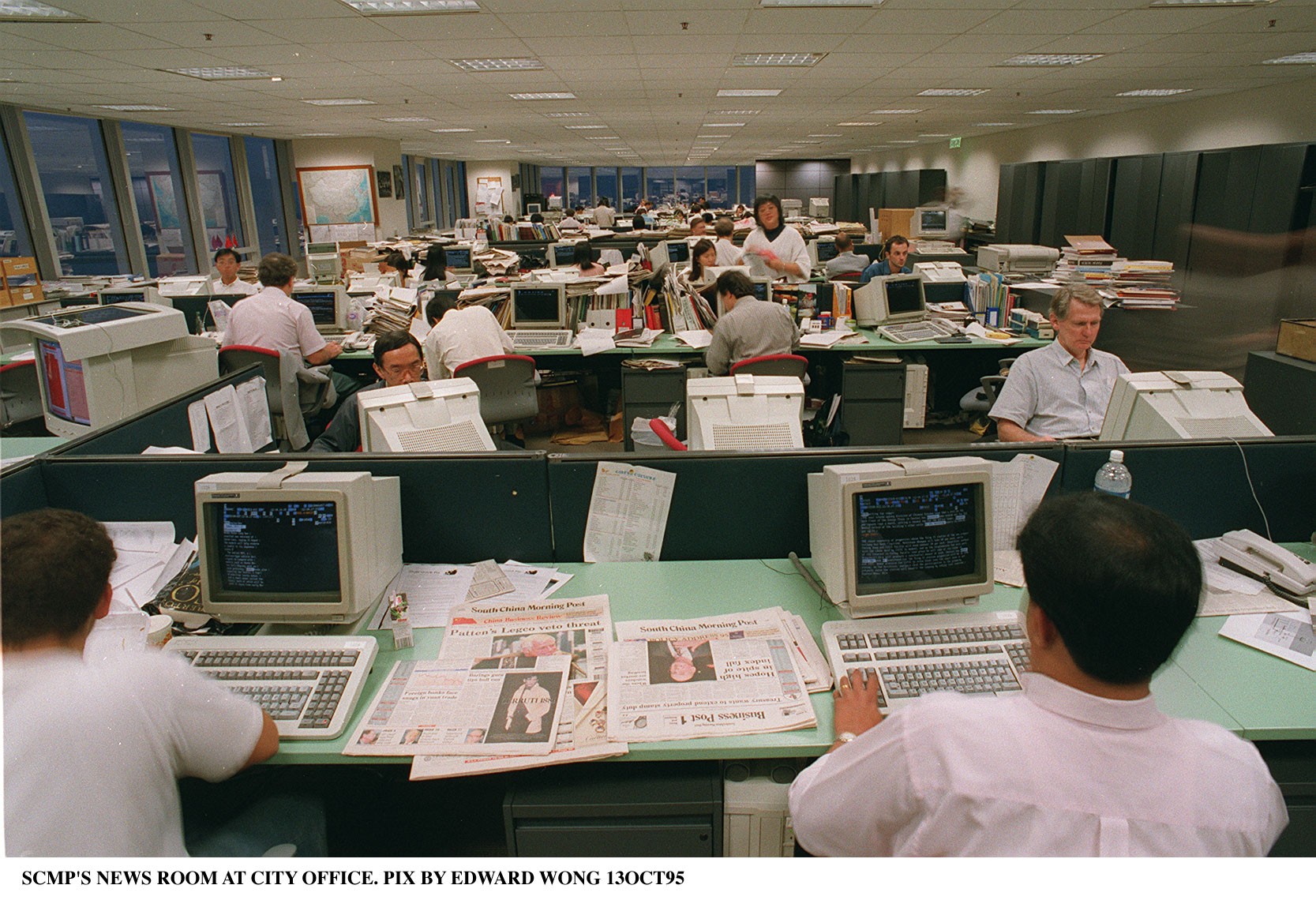 The South China Morning Post’s newsroom in Dorset House, Quarry Bay, in the 1990s. Photo: Edward Wong