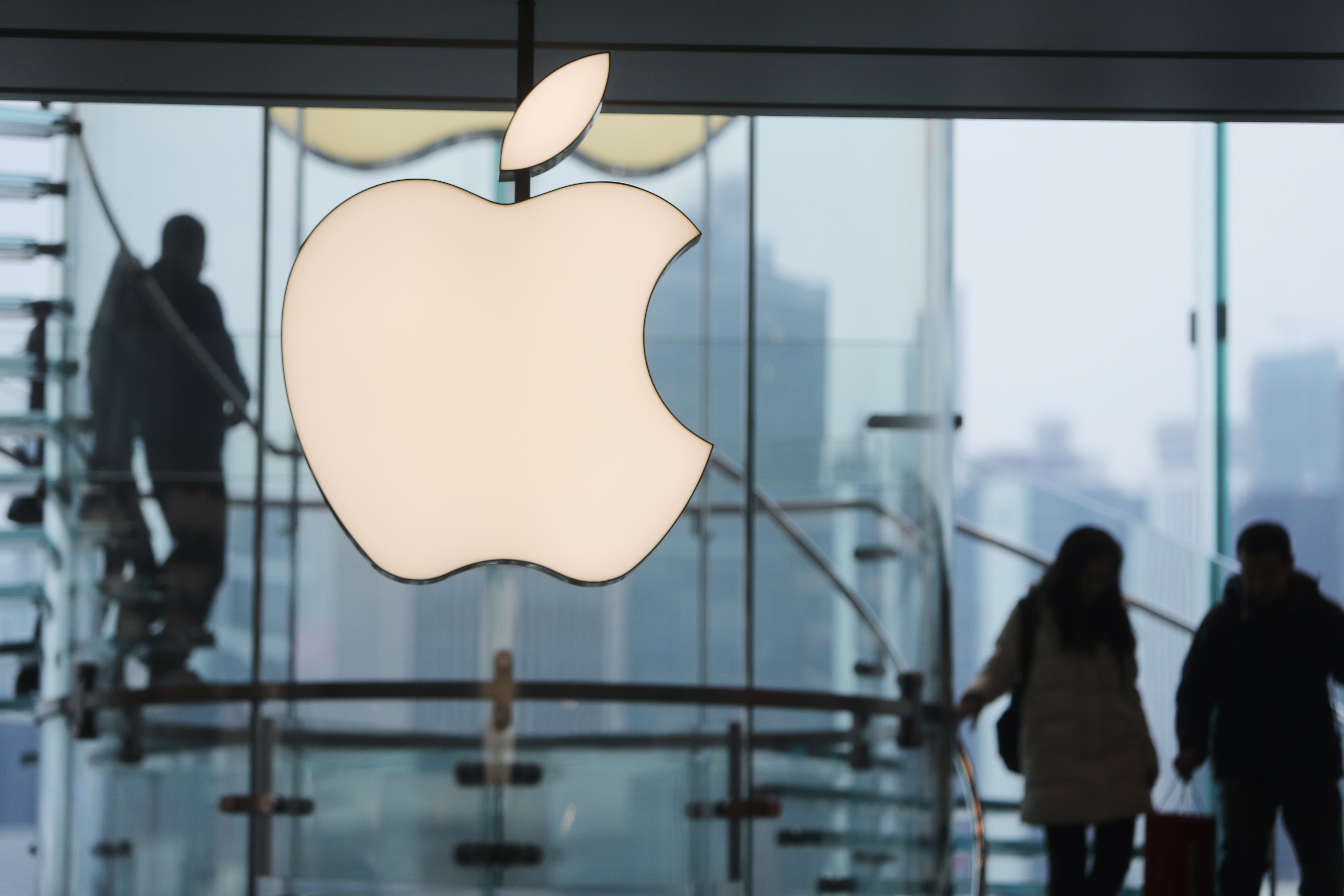 Apple’s overnight losses in US trading had a cascading effect on its suppliers in Hong Kong on Tuesday. Photo: Winson Wong/SCMP