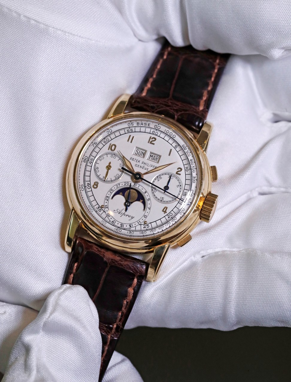 Patek philippe 2499 online price