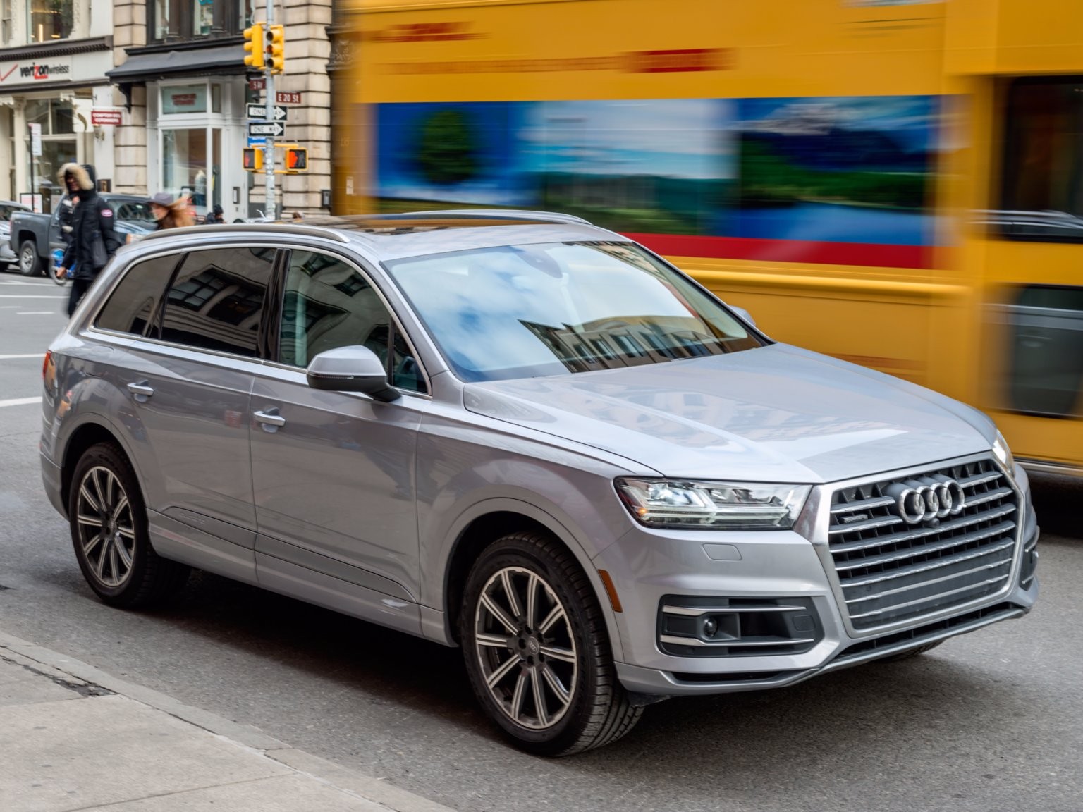 The stylish Audi Q7 SUV, which offers a comfortable ride, confident steering and strong engine performance, can carry up to seven passengers. Photos: Hollis Johnson