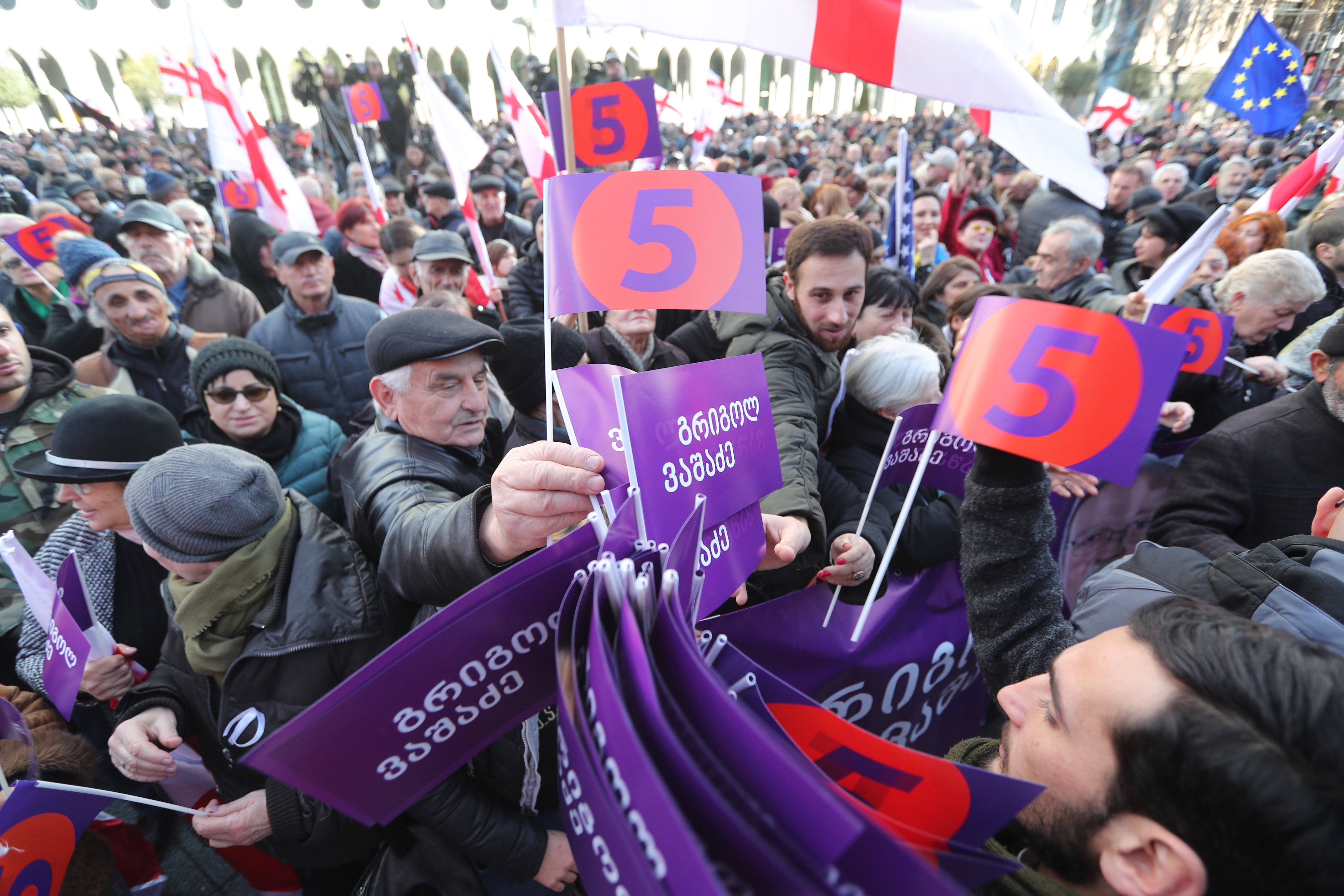 Supporters of Georgia’s opposition party at a protest rally in Tbilisi on December 2, 2018. Photo: EPA