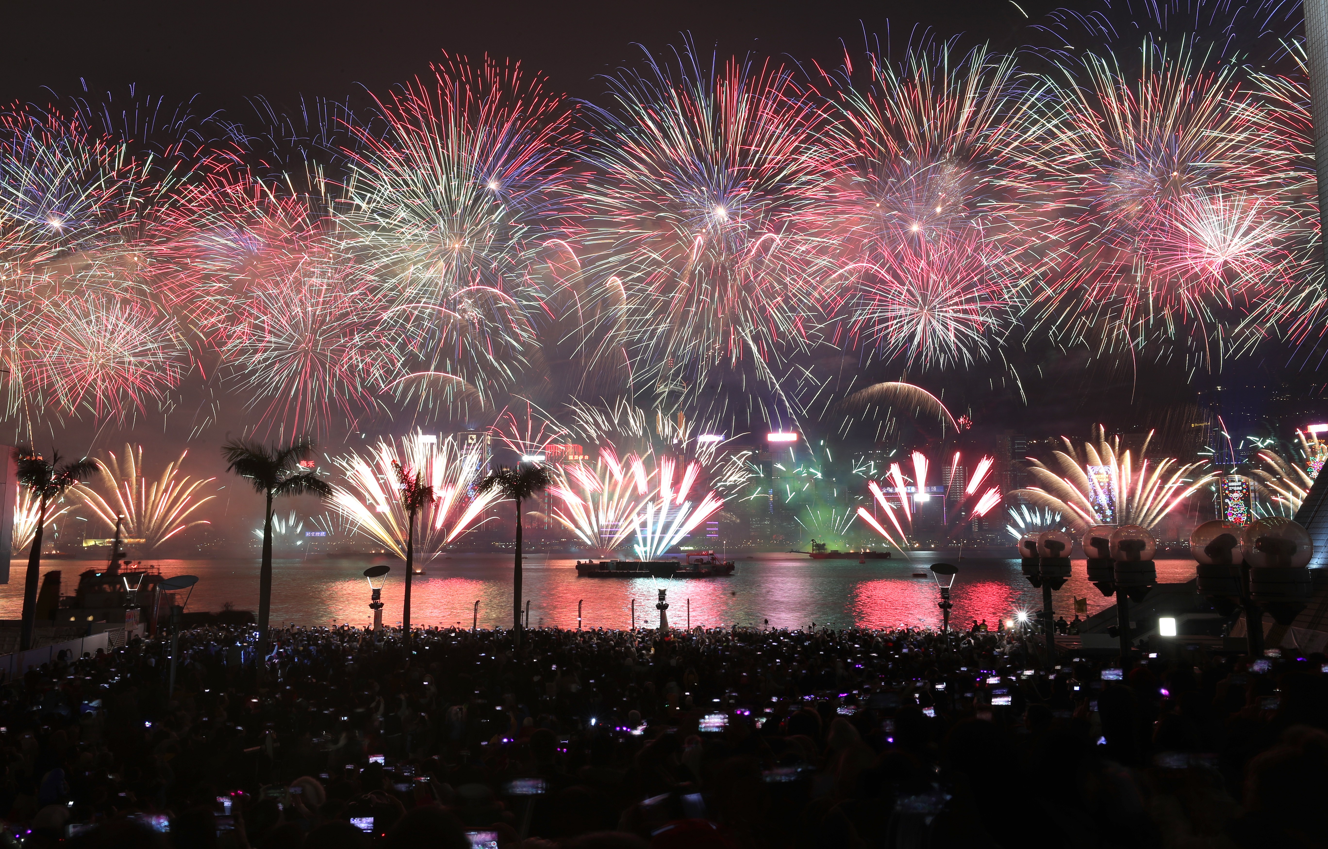 Fireworks light up the sky above Victoria Harbour. Photo: Winson Wong