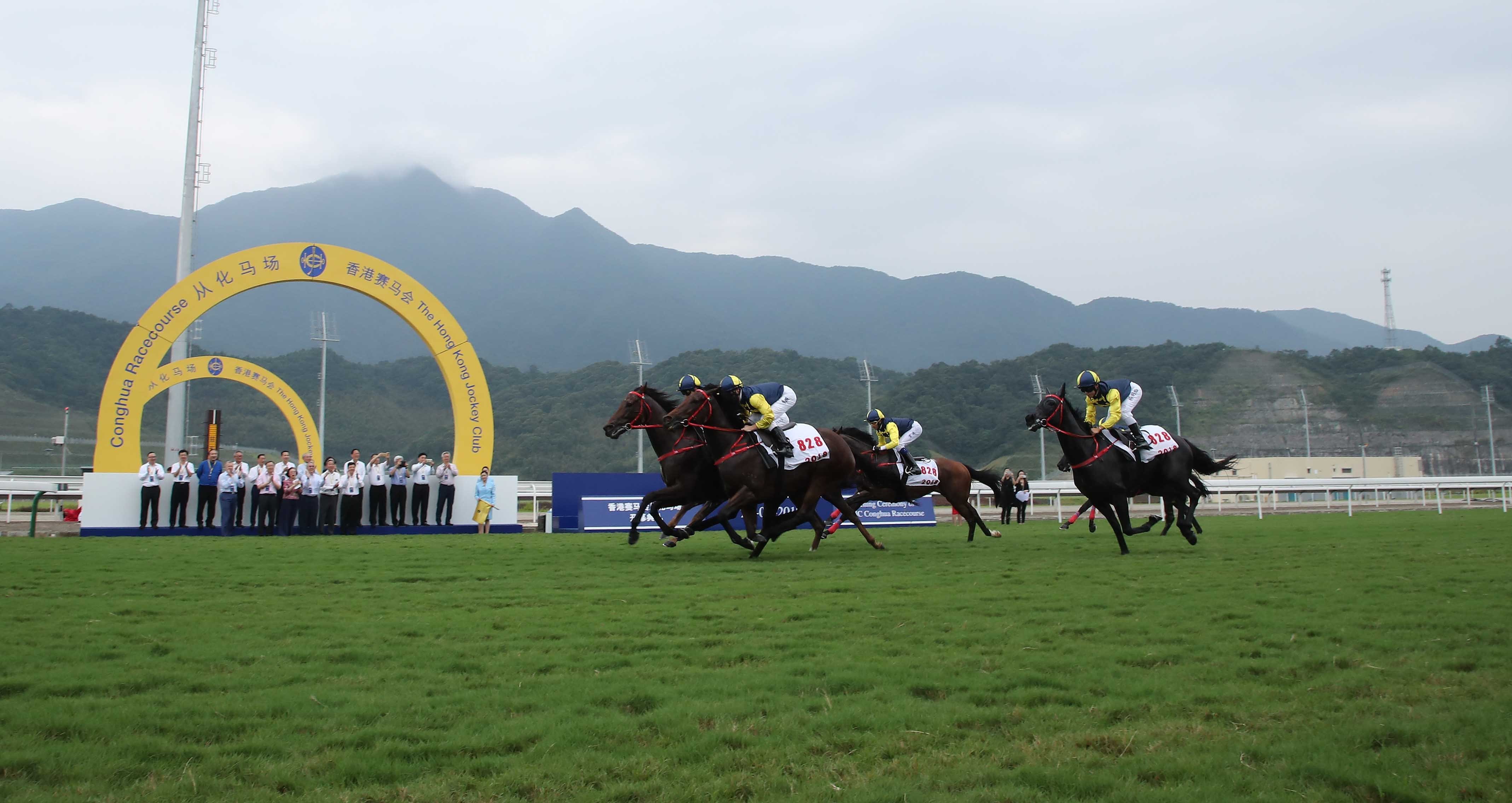 Horses gallop at the opening of the Hong Kong Jockey Club’s Conghua Racecourse. Photo: Kenneth Chan