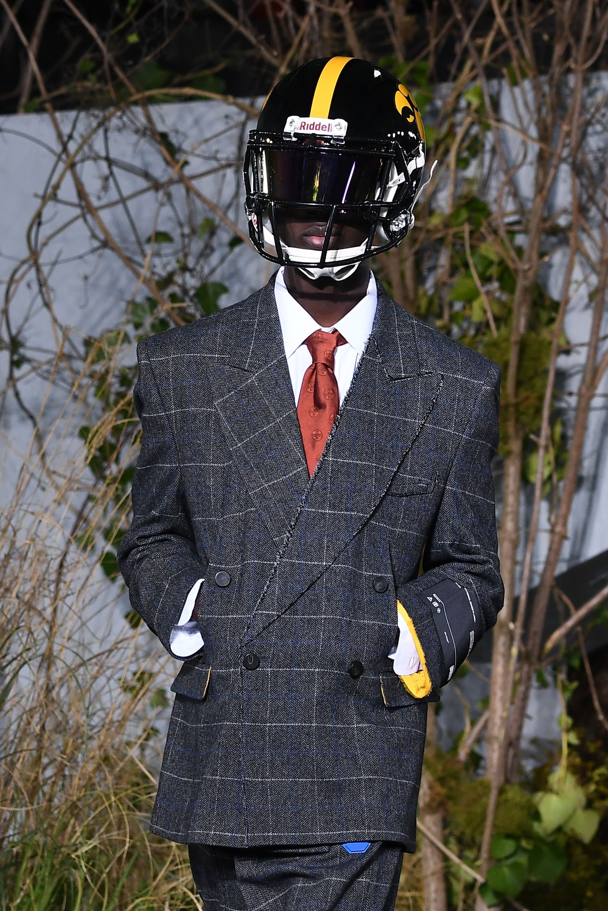 Shtreetwear on X: Louis Vuitton Reconstructed Suit by Virgil Abloh   / X