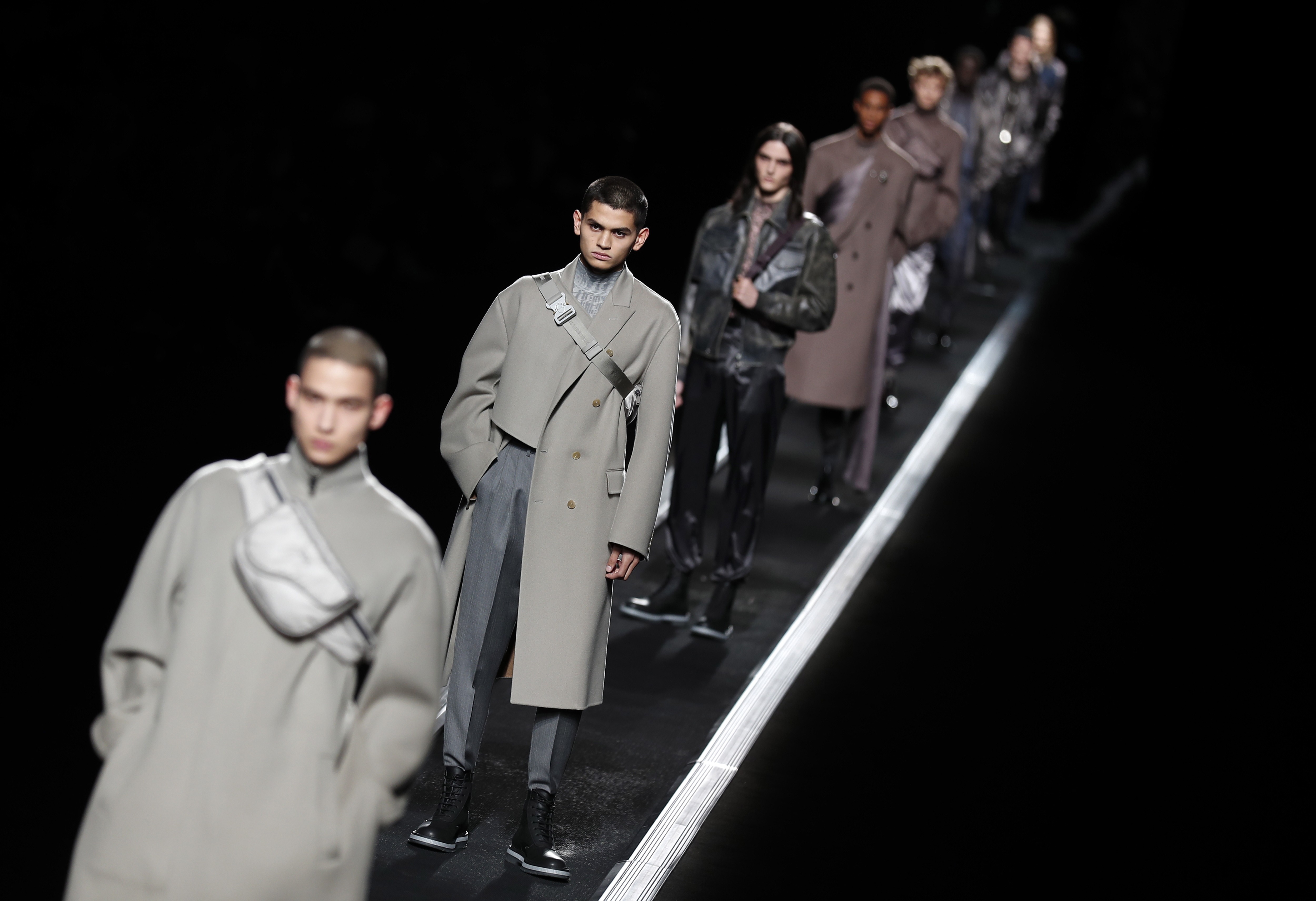 Dior Fall 2023 Men's Fashion Show Review