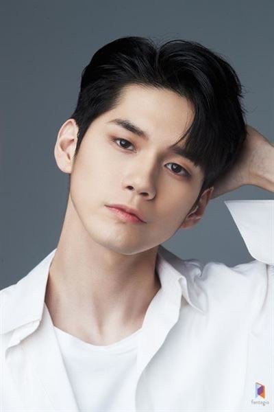 K-pop heartthrob Ong Seong-wu will soon be seen on television screens, in the role of an 18-year-old student. Photo: Courtesy of Fantagio