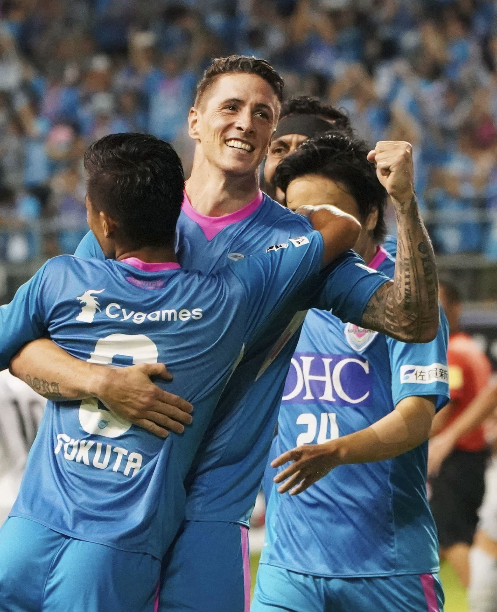 Fernando Torres of Sagan Tosu celebrating after scoring. Photo: Kyodo