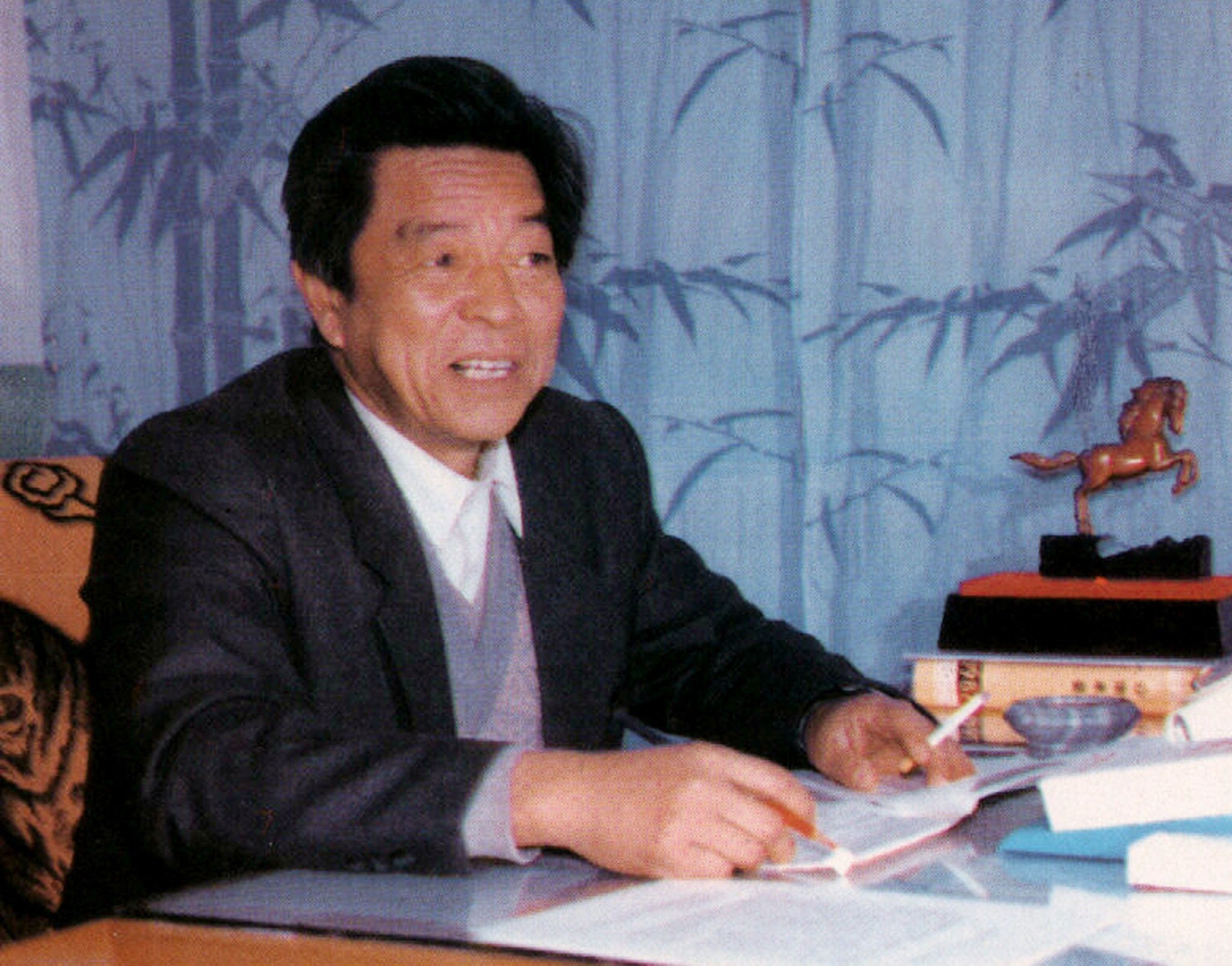 china tobacco yunnan industrial co ltd Import & Export Co; Ltd.-Yunnan Tour, Yunnan Travel, Yunnan Travel Agency, Yunnan Trip, Yunnan Guide An extraordinary man': China's tobacco