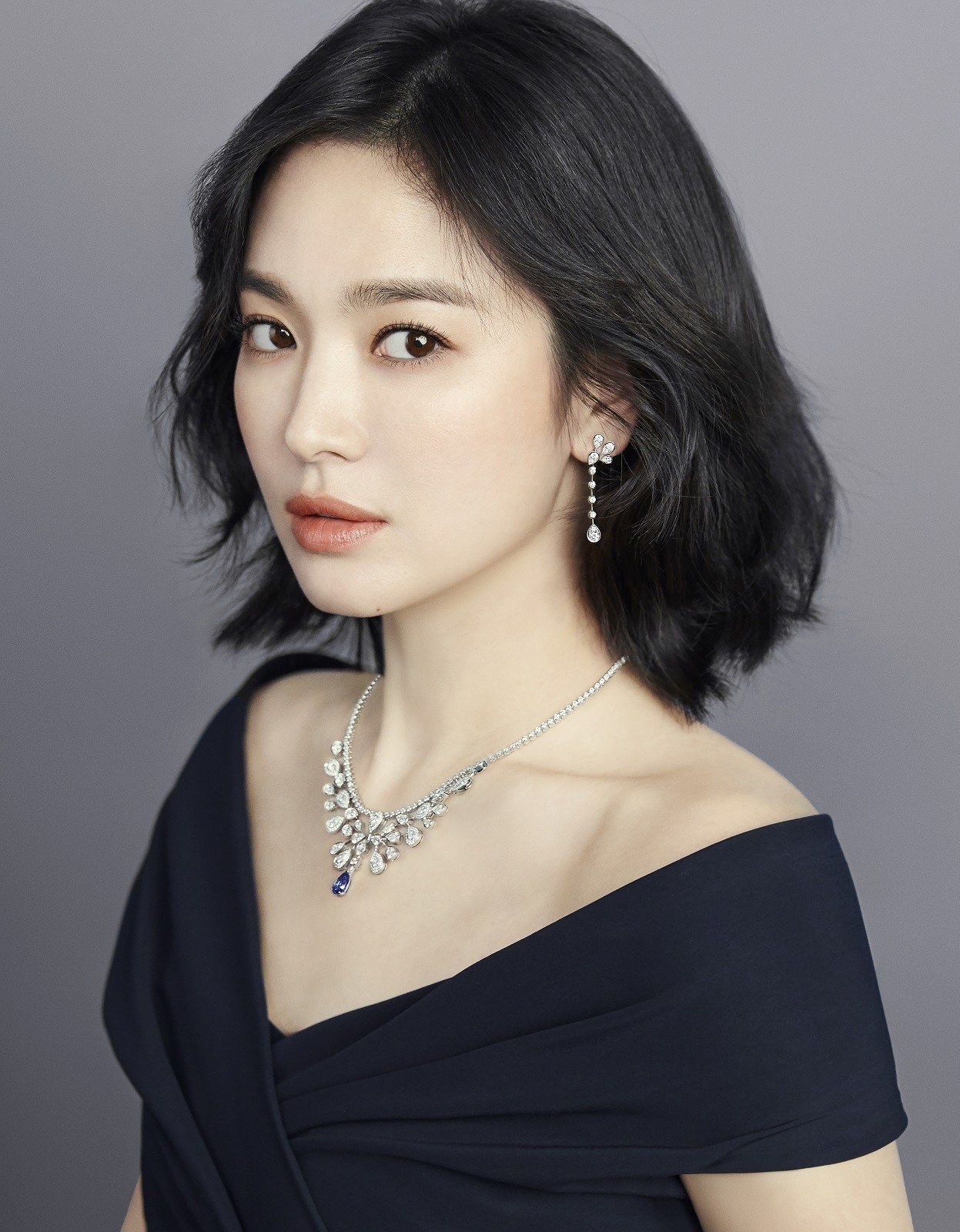 Here is a first look at Song Hye-kyo's campaign for Chaumet, wearing  US$180,000 necklace