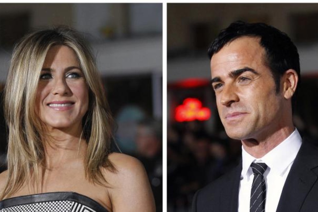 A combination picture shows cast members Jennifer Aniston (L) and Justin Theroux (R) posing at the premiere of "Wanderlust" at the Mann Village theatre in Los Angeles February 16, 2012. Aniston is engaged to marry her actor and screenwriter boyfriend Theroux, People magazine reported on Sunday. REUTERS/Mario Anzuoni