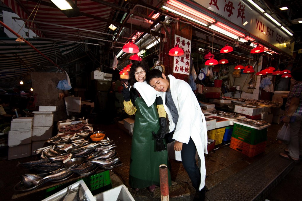 The desk pillow can be used just about anywhere you feel like catching forty winks: indoors or out, standing up or sitting down or even taking advantage of a good friend.