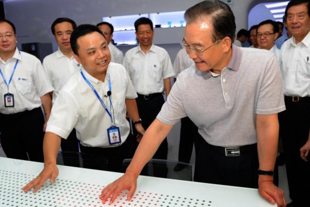 Wen Jiabao in Guangdong. Photo: Xinhua