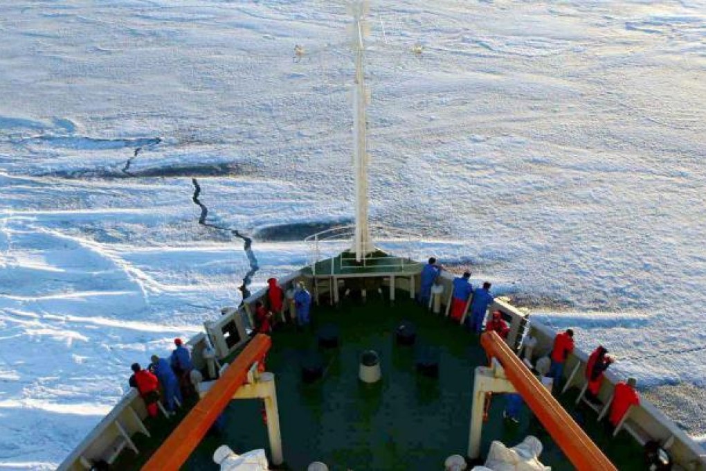 The Xuelong breaks through the ice in the Arctic during its 2005 expedition. Photo: Xinhua