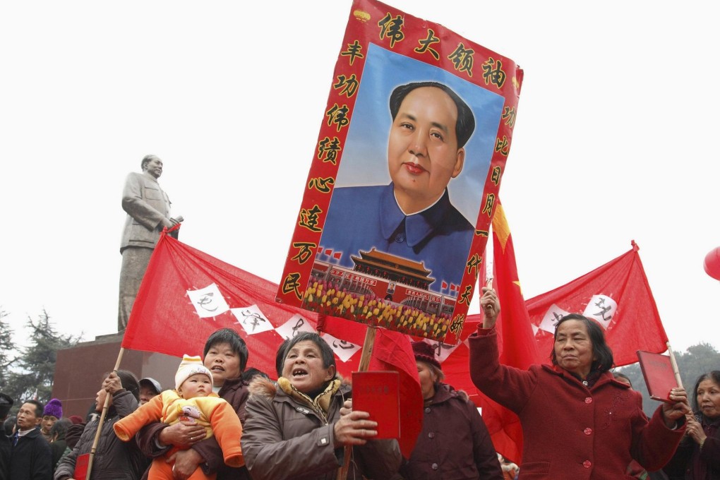 Residents of Shaoshan praise Mao Zedong.Photo: Reuters