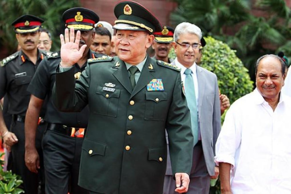 China's Defence Minister Liang Guanglie arrives at a welcome ceremony at the Indian Defence Ministry in New Delhi on Wednesday. Photo: Xinhua