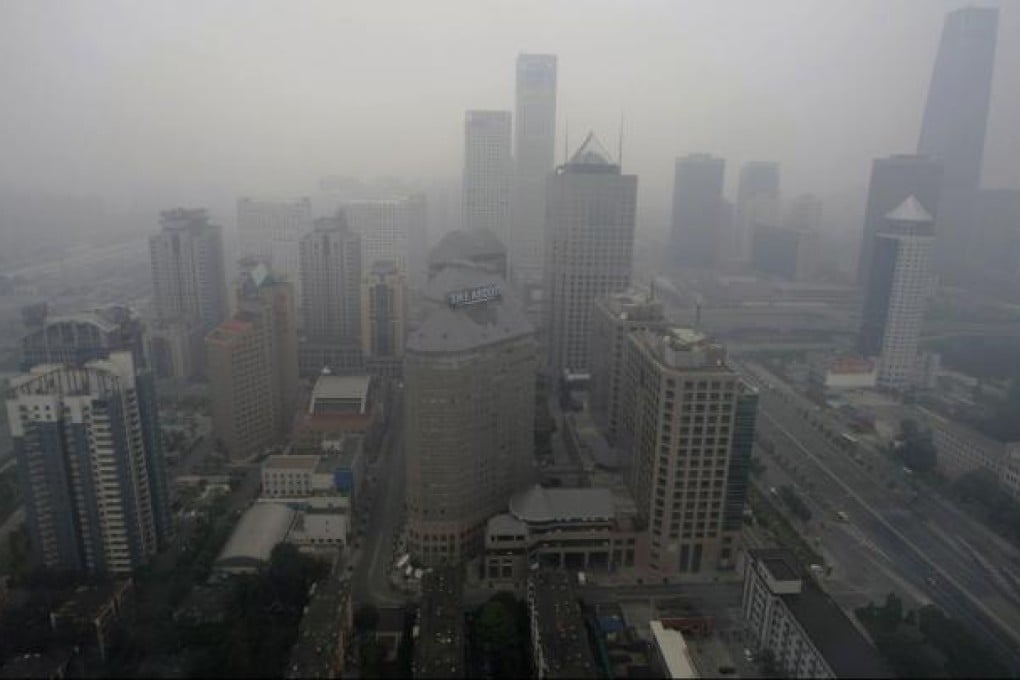 Smog in Beijing. Photo: Reuters