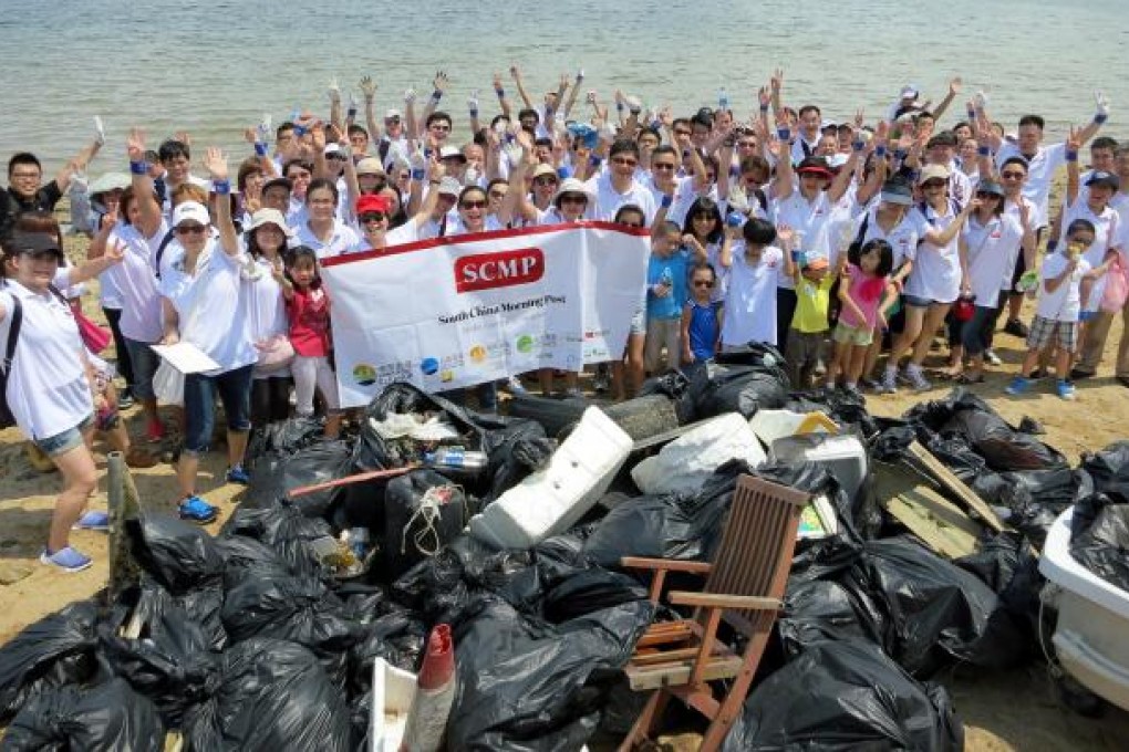 South China Morning Post employees were among the 106 volunteers who cleaned up Sha Lan Beach at the weekend. Photo: SCMP