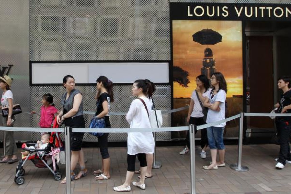 Seasoned mainland travellers to Hong Kong will tend to buy premium products. Photo: Edward Wong