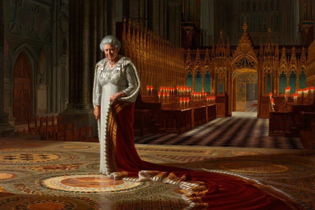 The latest official portrait of Britain's Queen, painted by Australian-born artist Ralph Heimans.