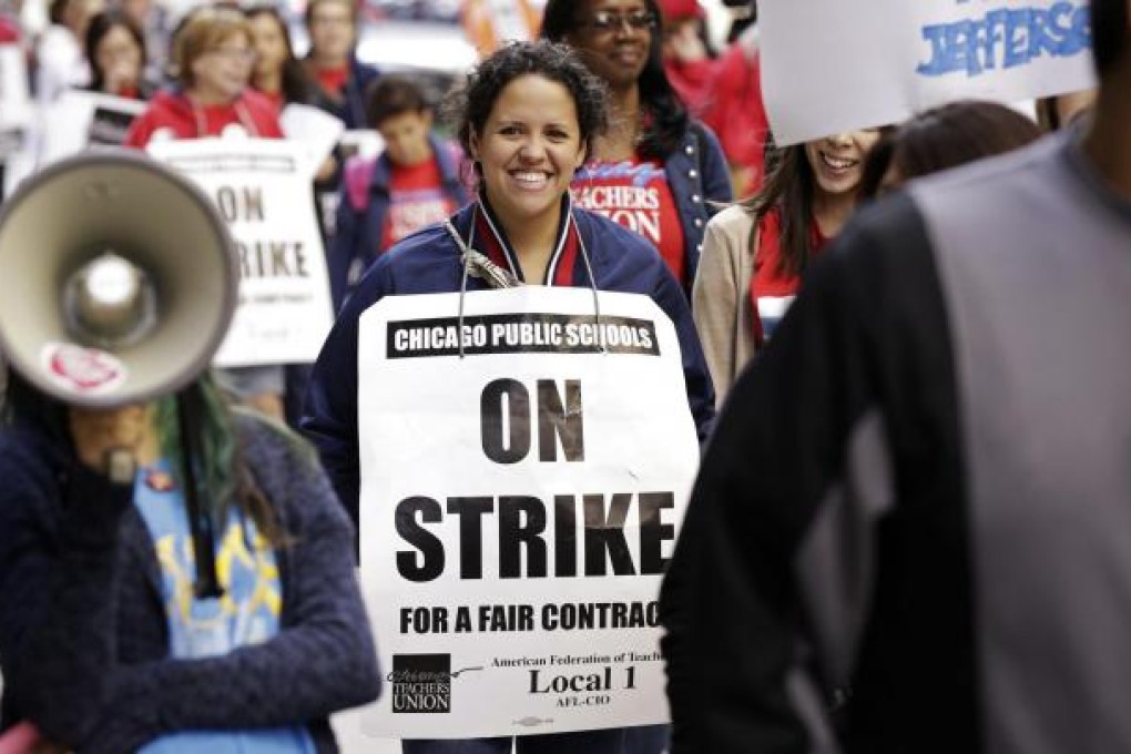 Chicago teachers vote on ending dispute