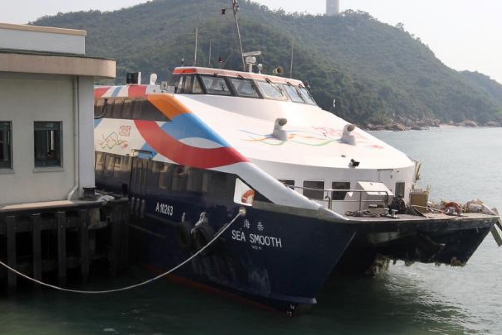 Sea Smooth, a ship belongs to Hong Kong & Kowloon Ferry, docks at Yung Shue Wan Ferry Pier after it collided with a ferry of HK Electric at the water off Lamma Island. Photo: May Tse