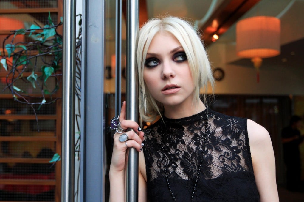 Taylor Momsen feels a song coming on. Photo: Jonathan Wong
