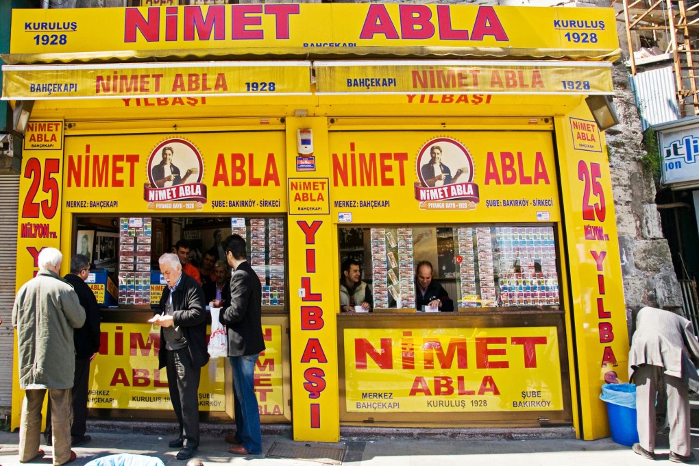 Nimet Alba, the luckiest (and busiest) lottery booth in Istanbul.Photo: Alamy