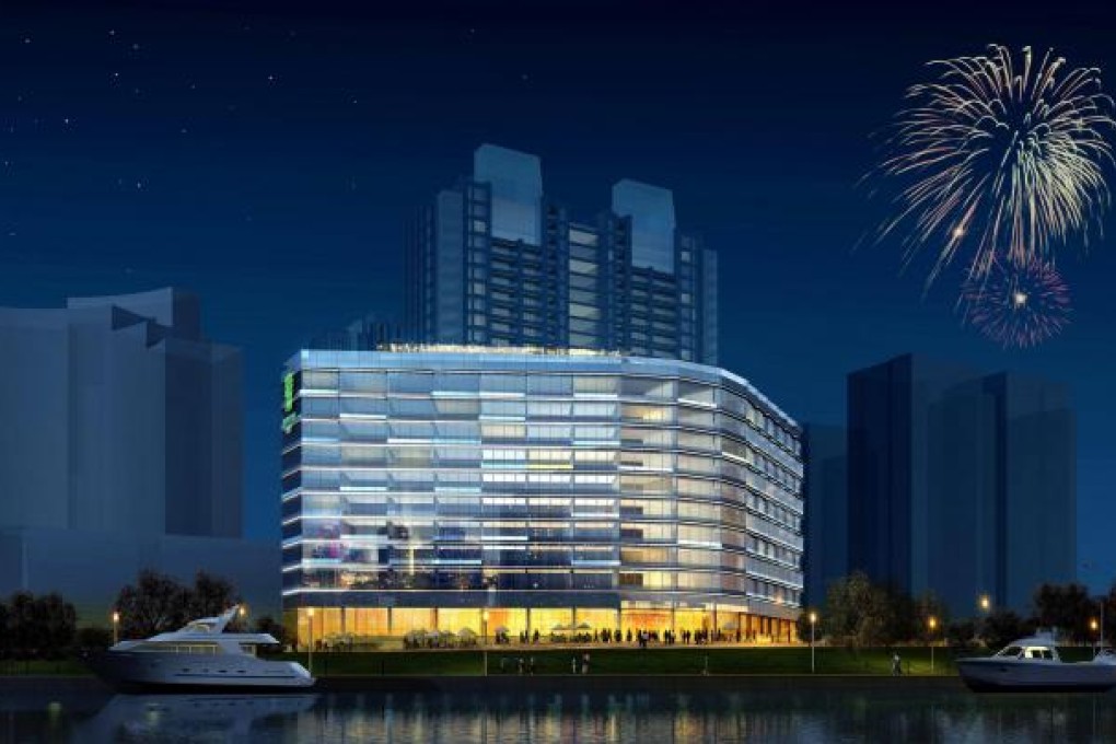 The Banyan Tree Shanghai on the Bund