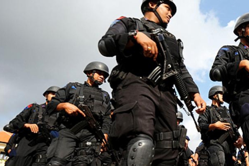 Indonesian police hold security drills ahead of ceremonies to mark the tenth anniversary of the Bali bombings on Wednesday. Photo: AFP
