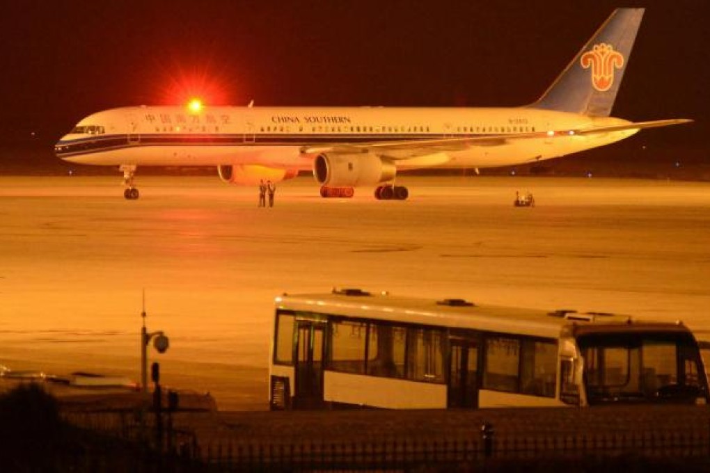 A China Southern Airlines plane made an emergeny landing at Lanzhou in Gansu province last week, after a hoax bomb threat. Photo: AFP
