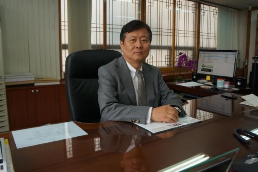 Ryou Byung-hoon, president