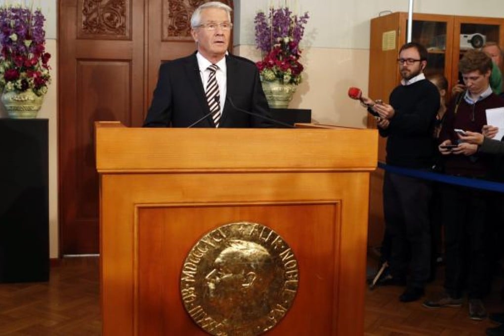 Norwegian Nobel Committee Chairman Thorbjoern Jagland, announces the European Union as the winner of the 2012 Nobel Peace prize at a press conference in Oslo, 12 October 2012. Photo: EPA