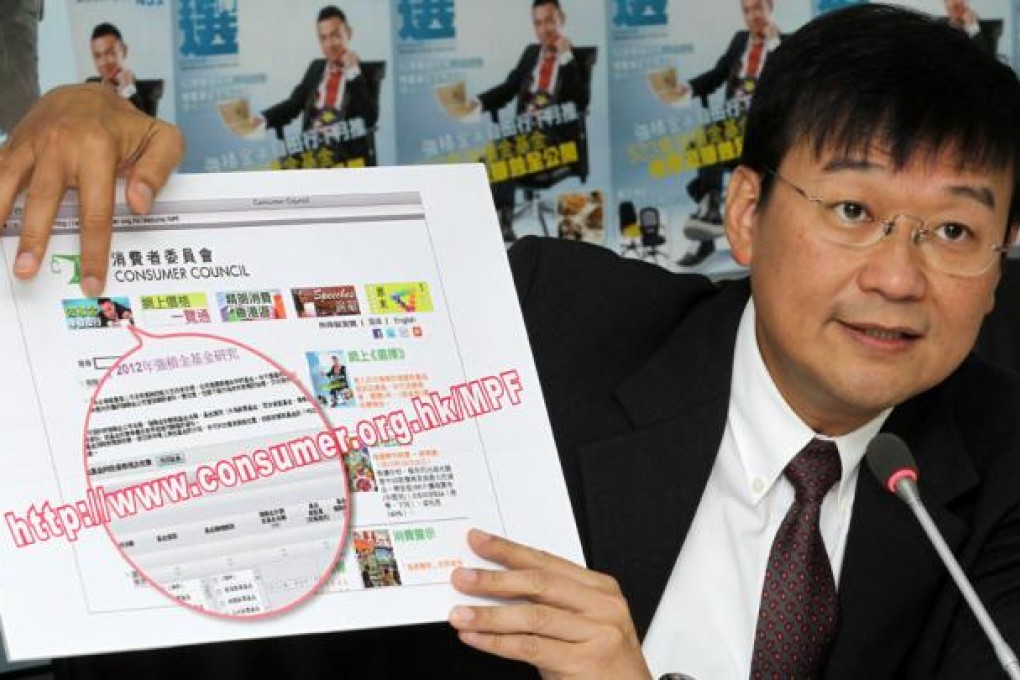 Ron Hui, of the Consumer Council, presents a report on Mandatory Provident Fund Schemes at a press conference in North Point. Photo: Edward Wong