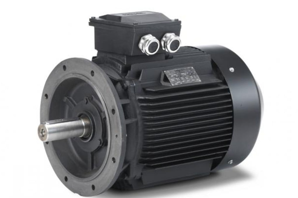 Hoyer IE2 motor in cast iron with B5 flange.