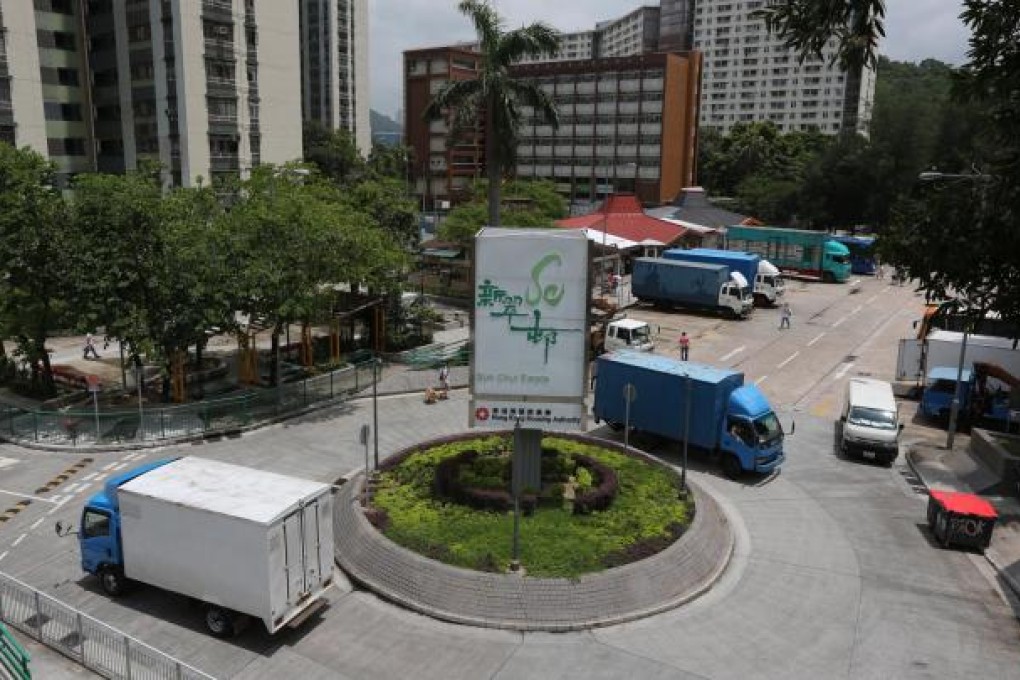 Roundabouts help keep traffic moving. Photo: David Wong