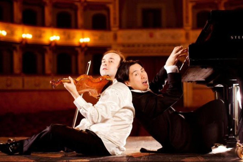 Violinist Aleksey Igudesman and pianist Joo Hyung-ki will perform with the HK Sinfonietta on Oct 19-21 in the HK City Hall. Photo: Julia Wesely