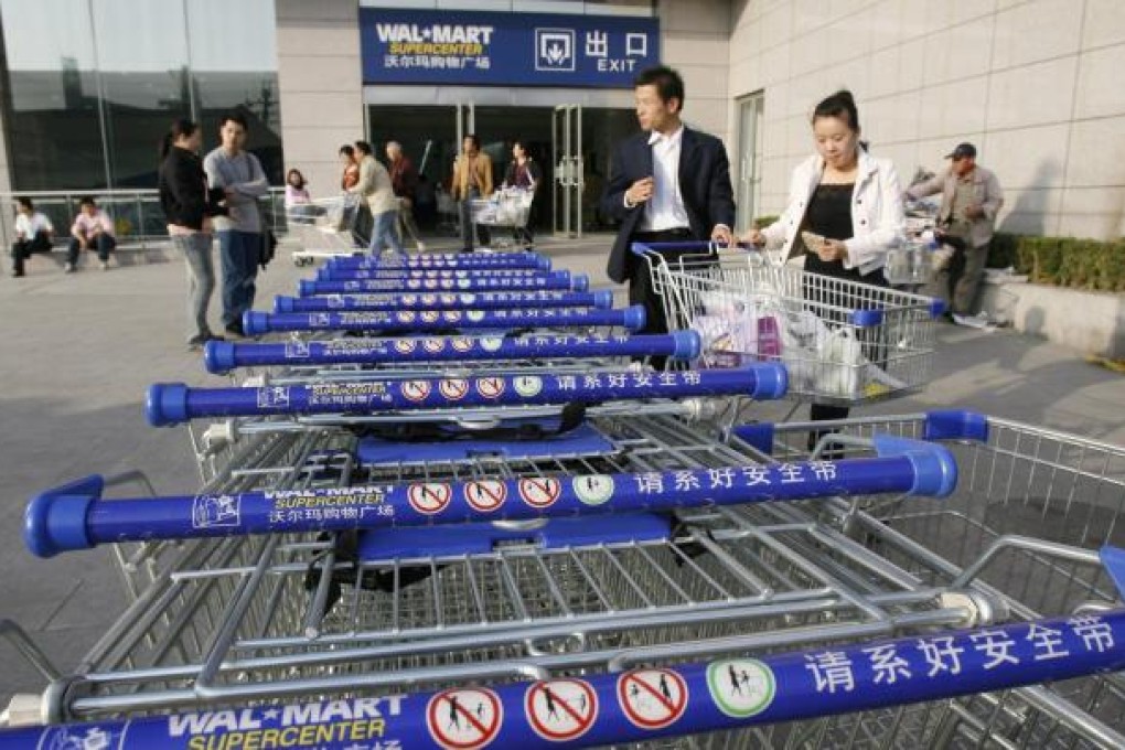 WalMart to add 100 stores on mainland