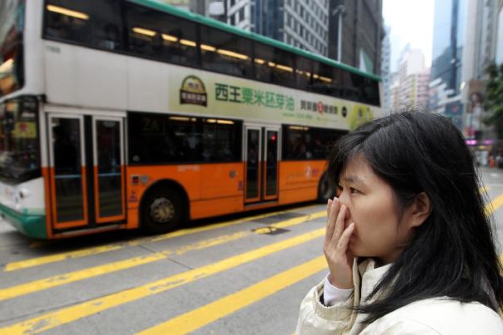 If Hong Kong is to tackle bad air seriously, it needs policies to specifically deal with roadside pollution. Photo: Sam Tsang