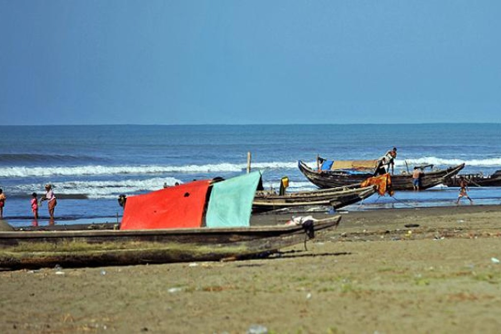 Muslim Rohingyans arrive in Myanmar's western Rakhine state from Bangladesh. Photo: AFP