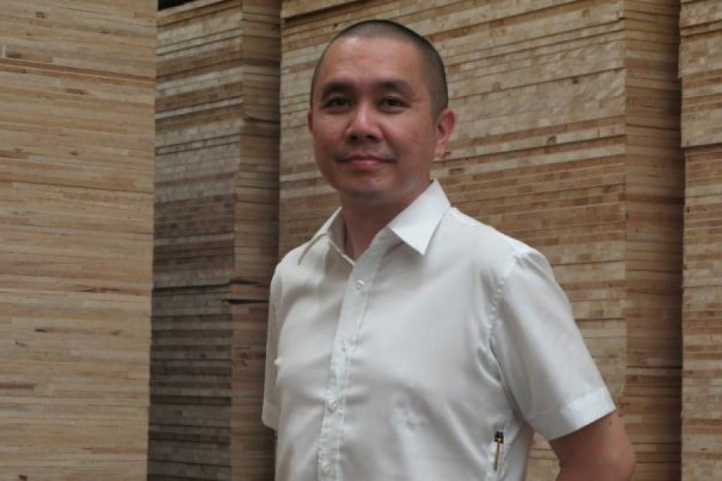 Radius Muntu, president and director