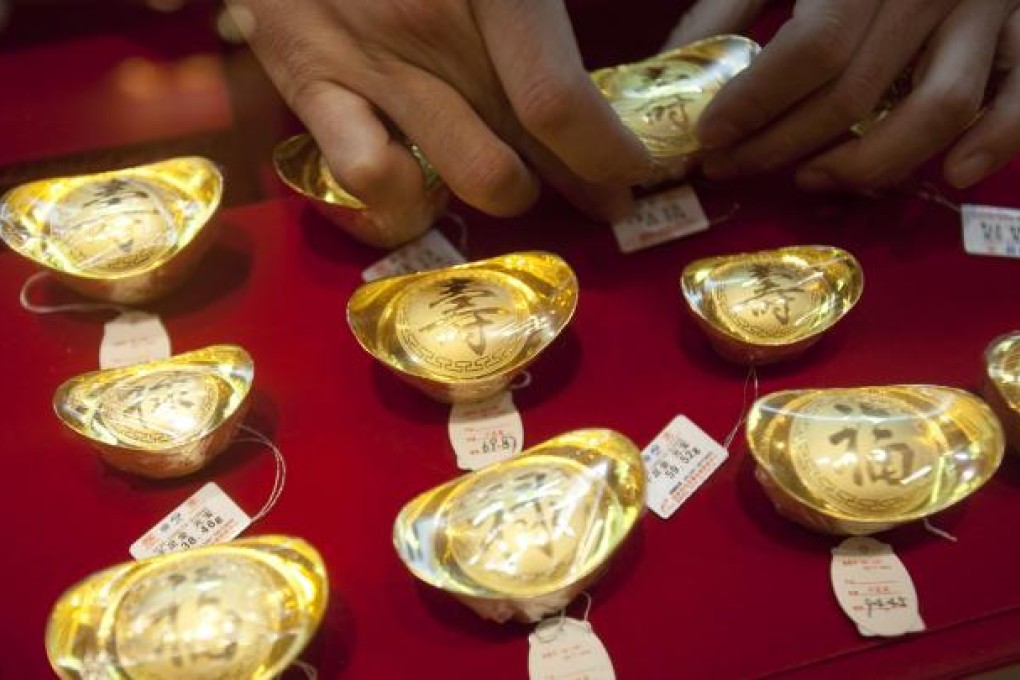 China this year is expected to unseat India as the biggest consumer of gold. Photo: Bloomberg