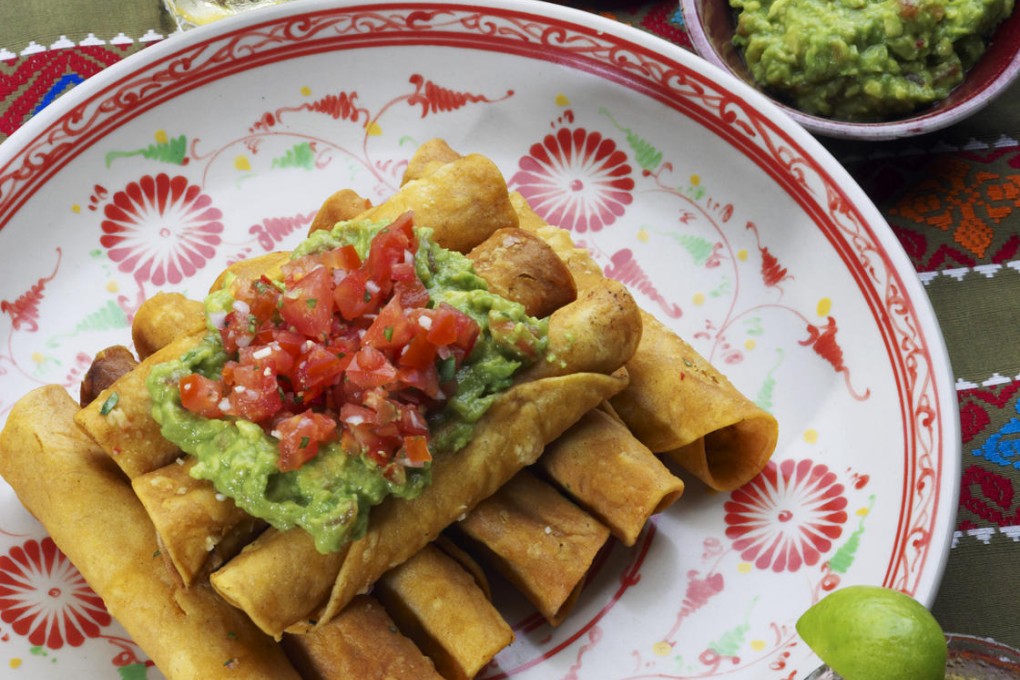 Quick recipe for chicken taquitos
